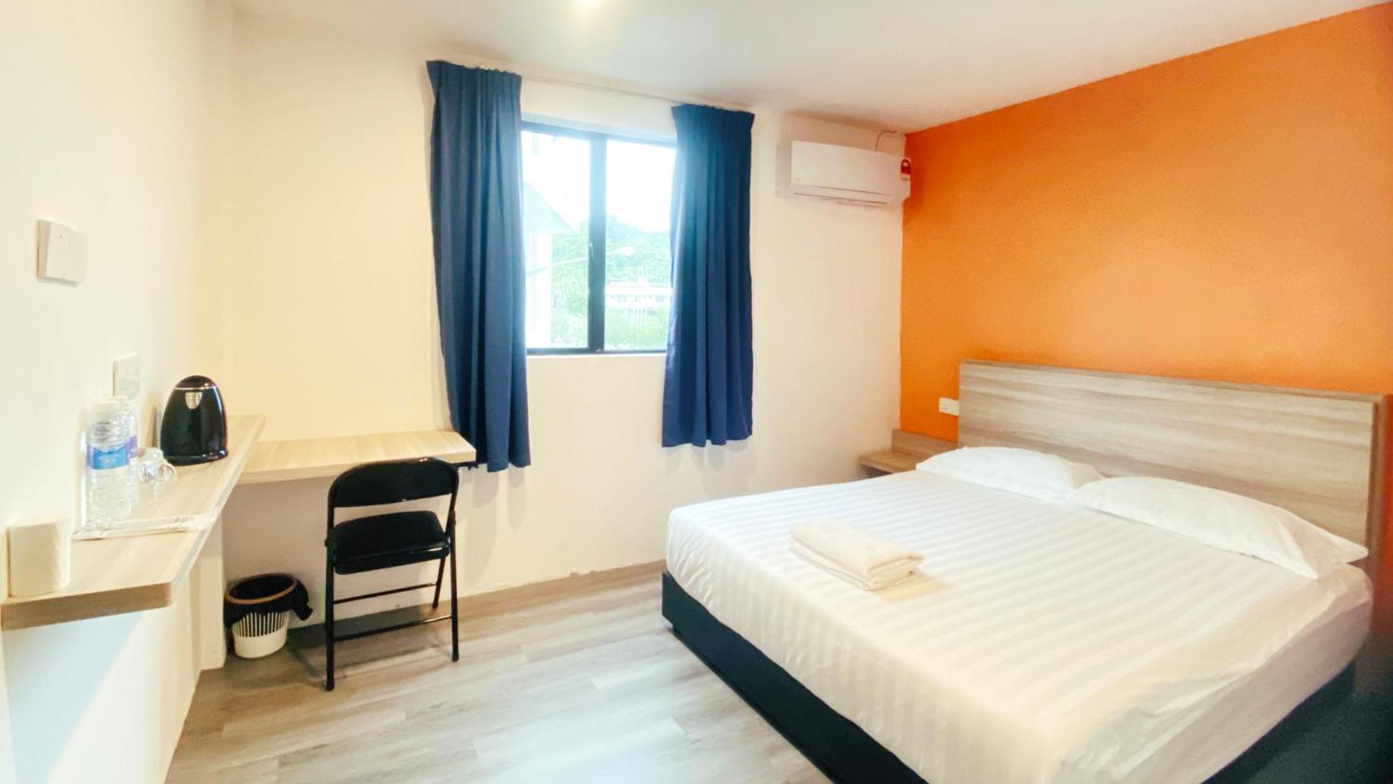 Hi-Inn Miri Exterior photo